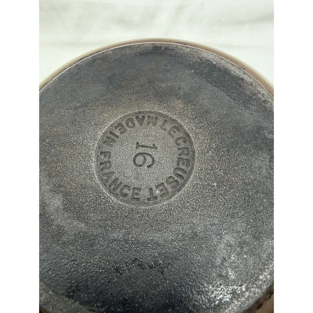 Vintage Le Creuset Made in France #16 Brown Cast Iron - 6-1/2
